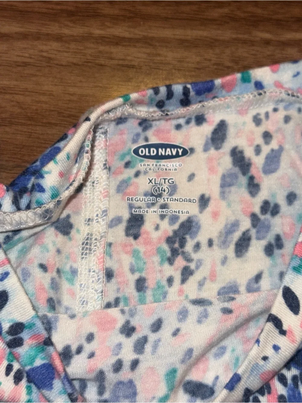 Old Navy Pink, Blue & White Speckled Short Sleeve Top